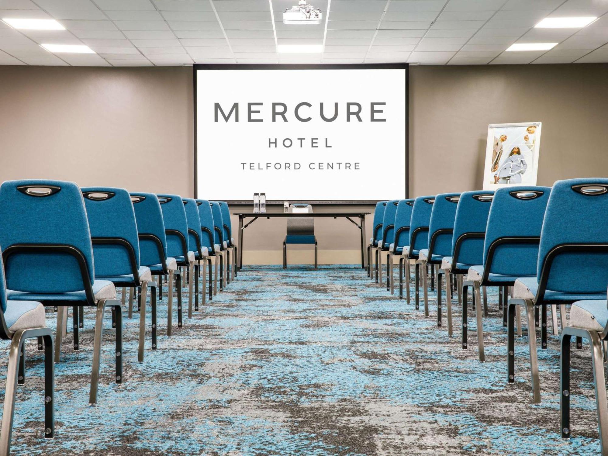 Mercure Telford Centre Hotel Exterior foto