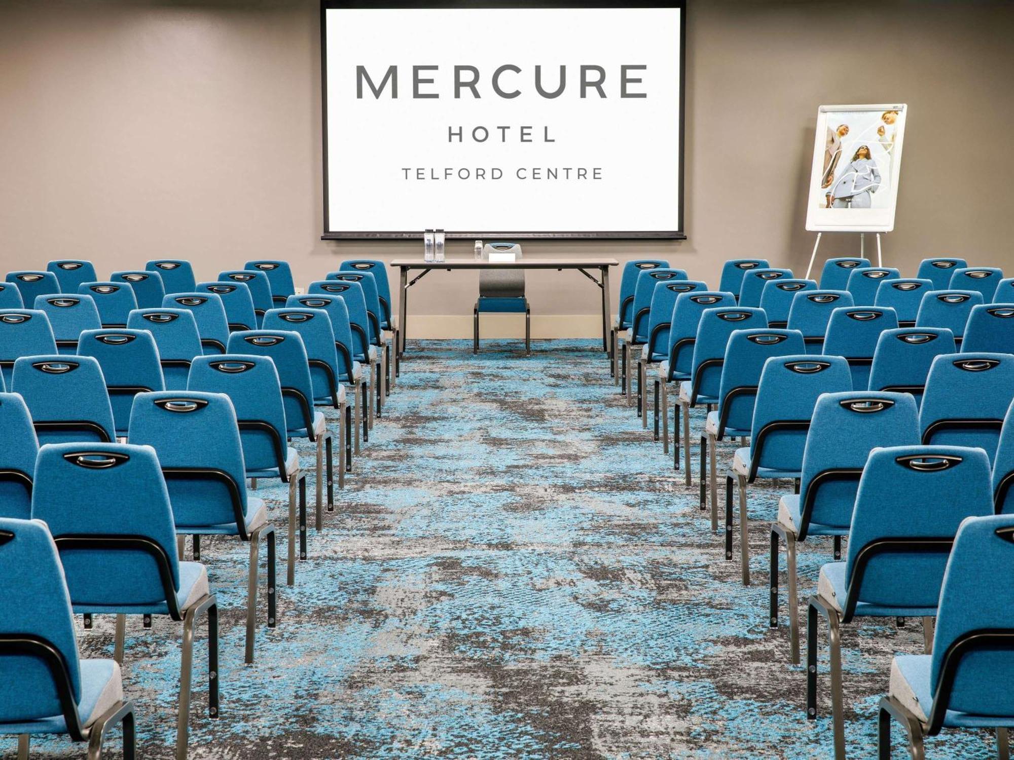 Mercure Telford Centre Hotel Exterior foto